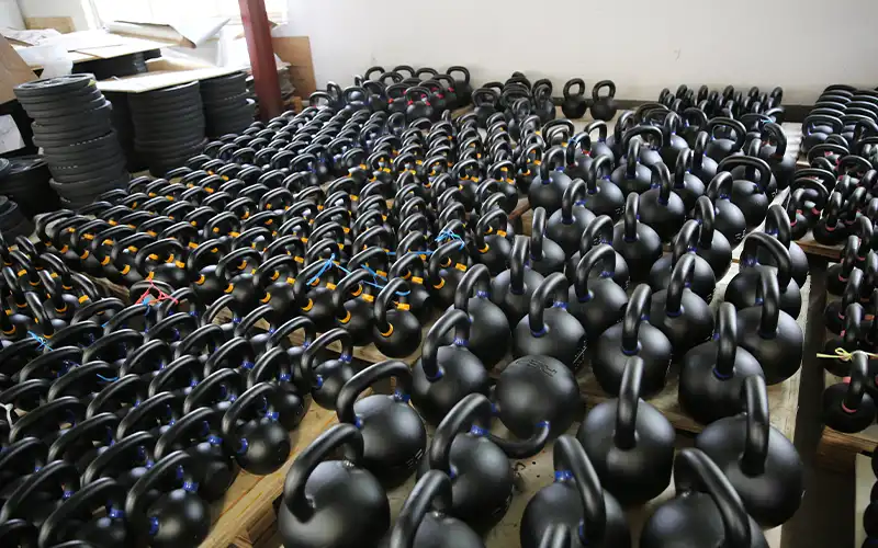 Finished kettlebells packed and ready for export shipping at LanDer factory