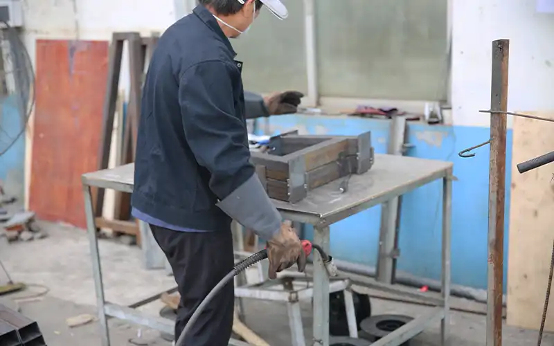 In-house welding and manufacturing at LanDer ISO 9001 factory for OEM/ODM production